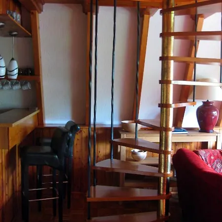 別荘 Fischlandkoje ヴストロ